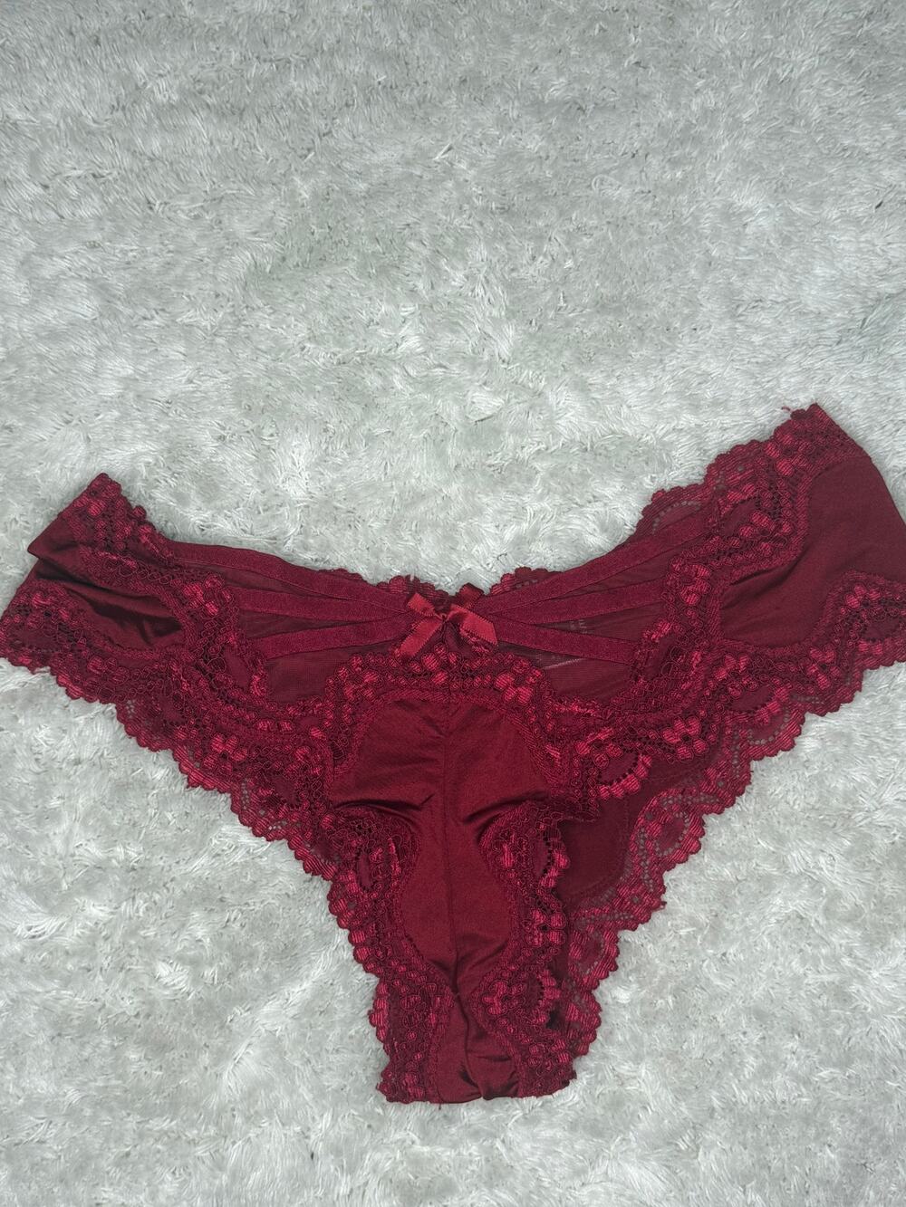 NWOT Victoria’s Secret Cheeky Burgundy Red Lace Strappy Back Panty XS 2016